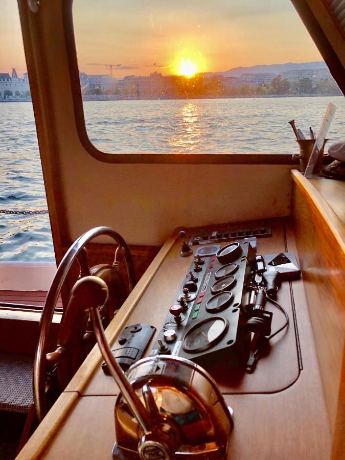 Homeboat-bateau Hotel en barco 4*