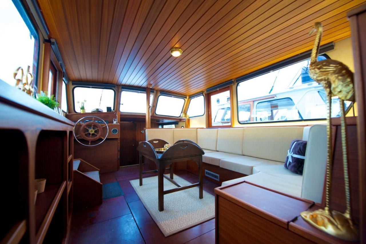 Homeboat-bateau Hotel en barco