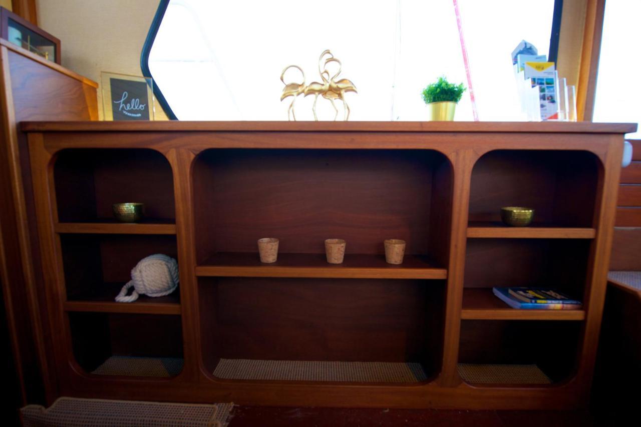 Homeboat-bateau Hotel en barco