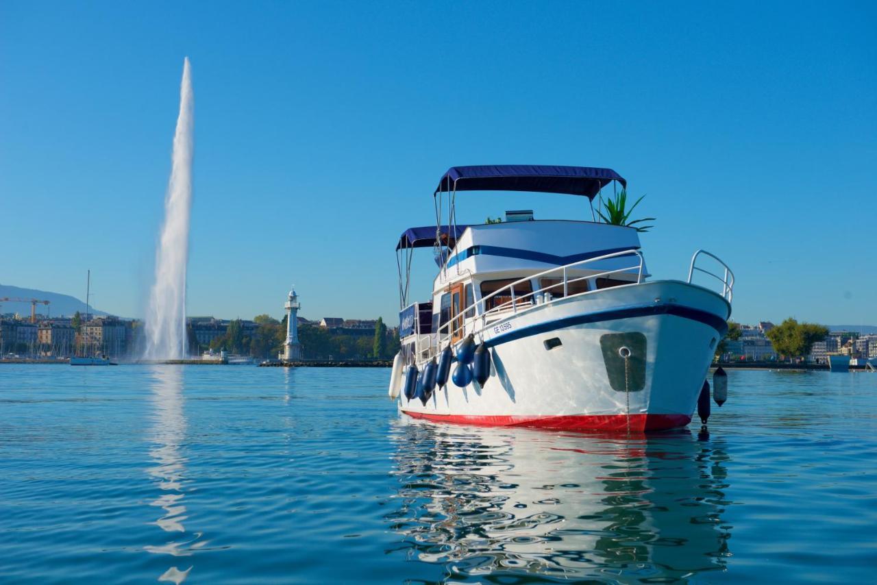 Botel Homeboat-bateau 4*